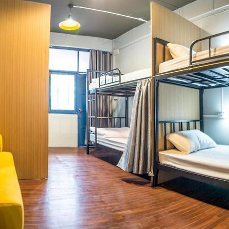 Tha Hostel Chiang Mai Zewnętrze zdjęcie
